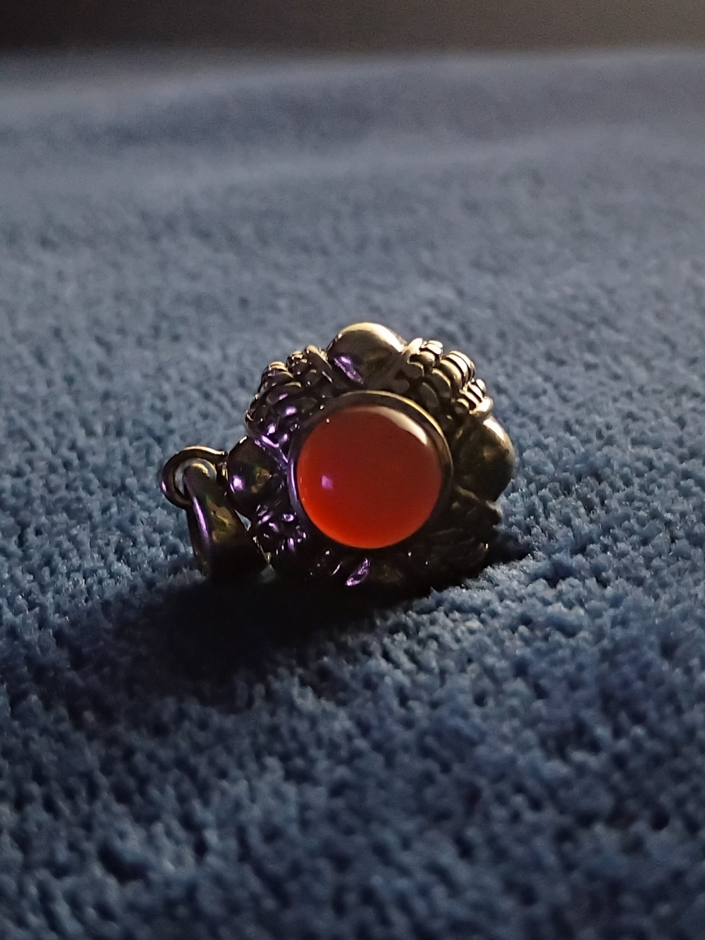 Silver Pendant with Orange-red Carnelian Cabochon